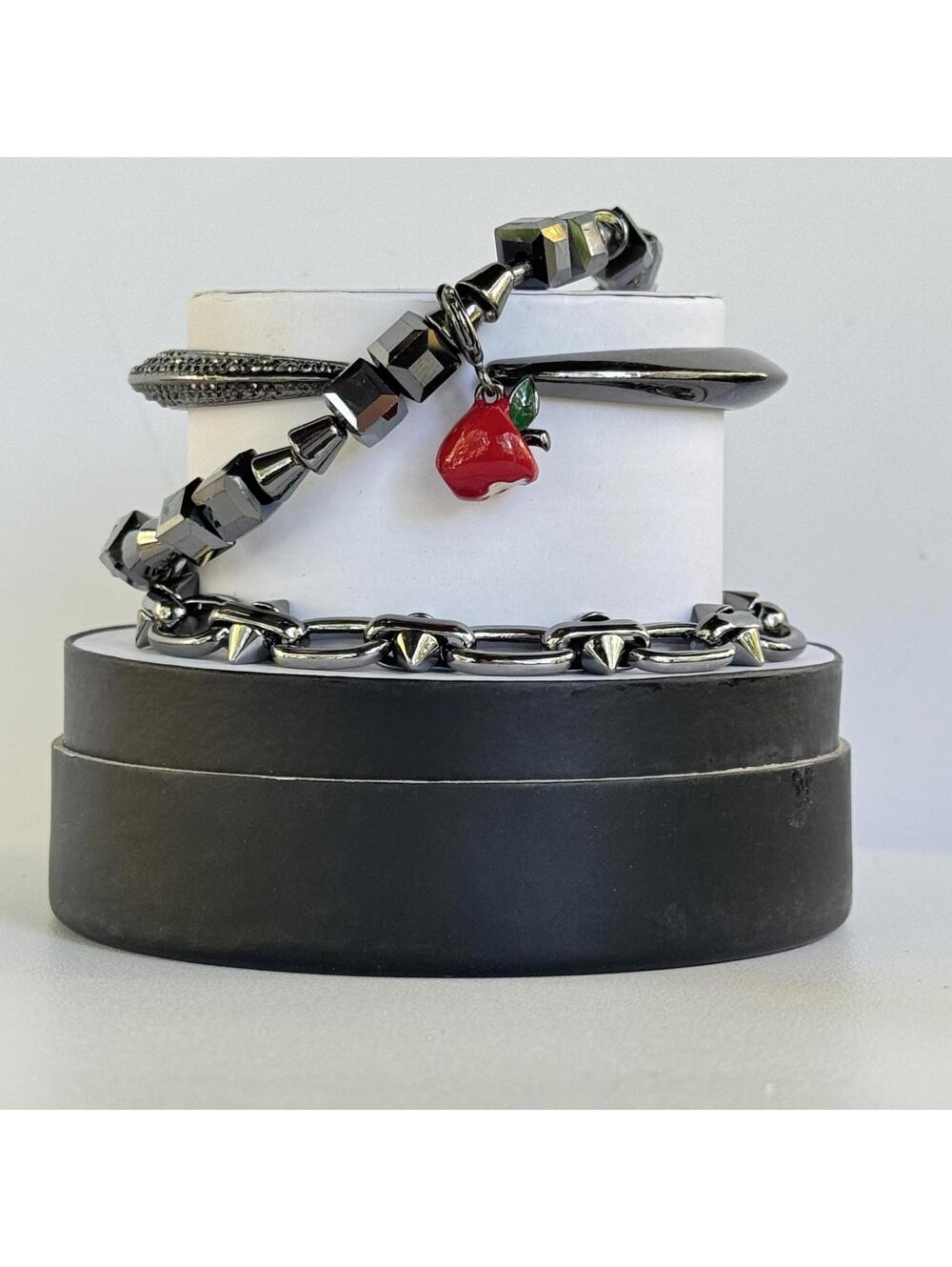Bomb Party Halloween Stacks 2025 "The Way Of Enchantment" Apple Charm